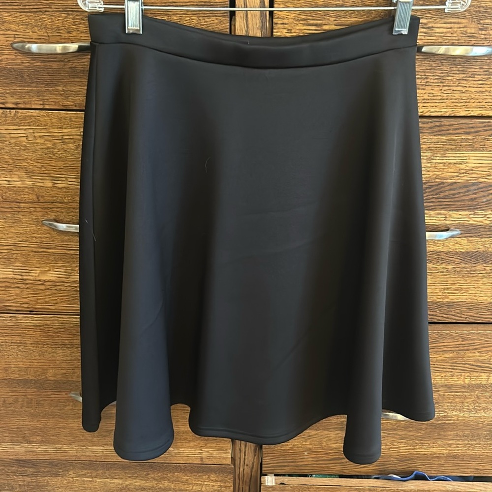 Black Scuba full skirt size Large ModCloth